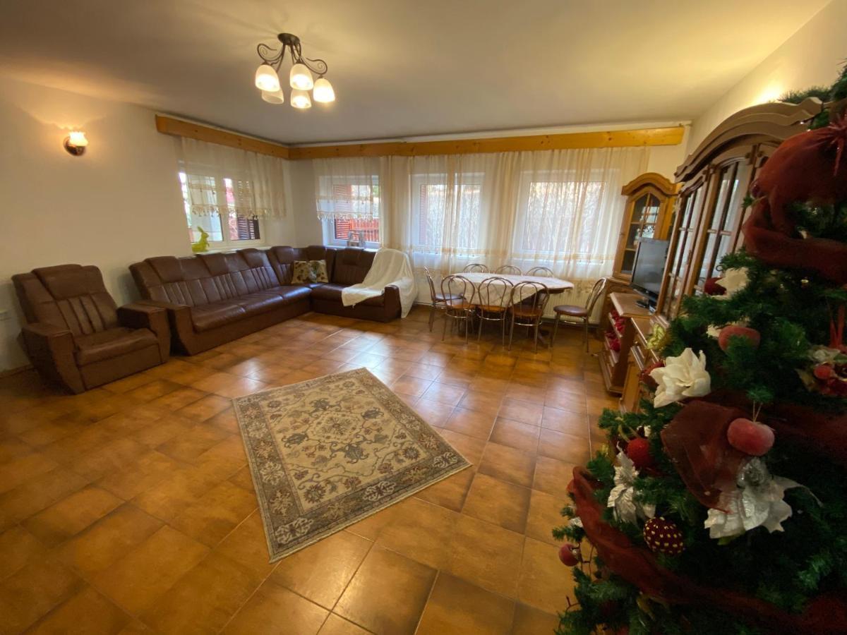 Vila Maris Buşteni Exterior foto